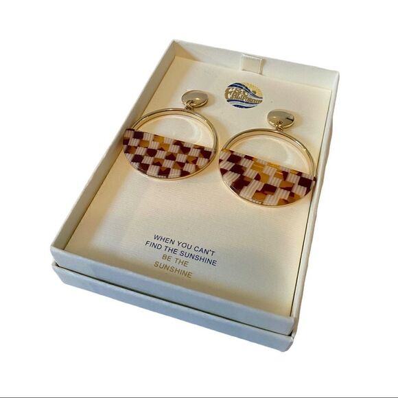 C&C California Shiny Gold Half Hoop Earrings. - Picture 2 of 6